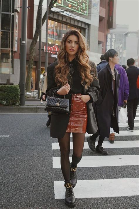 20 Ways To Wear an Oversized Blazer If You Love Short Skirts and Dresses - Outfitting Ideas