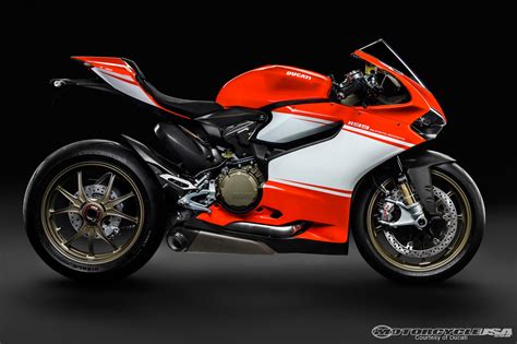 Ducati Panigale 1199 Superleggera: Ficha técnica y precio | Moto1Pro