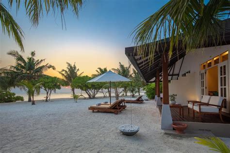 Adaaran Select Meedhupparu, Maldives Resort [Hotel Review] - Maldives Magazine