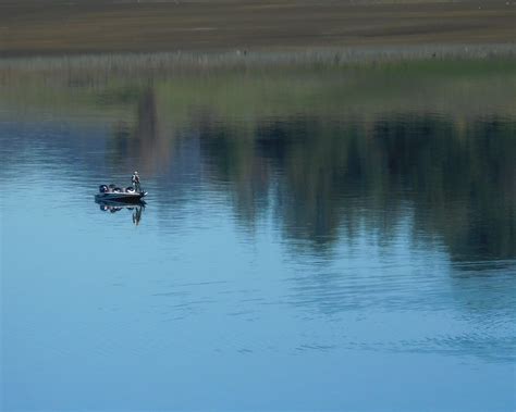 Fishing On Folsom Lake Free Stock Photo - Public Domain Pictures