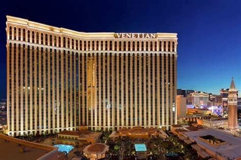 10 Best Hotels Near Las Vegas Airport: Top Las Vegas Airport Hotels