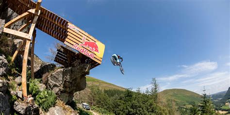 Red Bull Hardline 2021: Best pictures of the MTB race