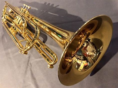 Getzen 994 Eterna Series Bb Bass Trumpet with case Good Condition | Bass trumpet, Brass music ...