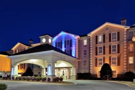 Holiday Inn Express Conover (Hickory Area) - UPDATED 2018 Prices ...