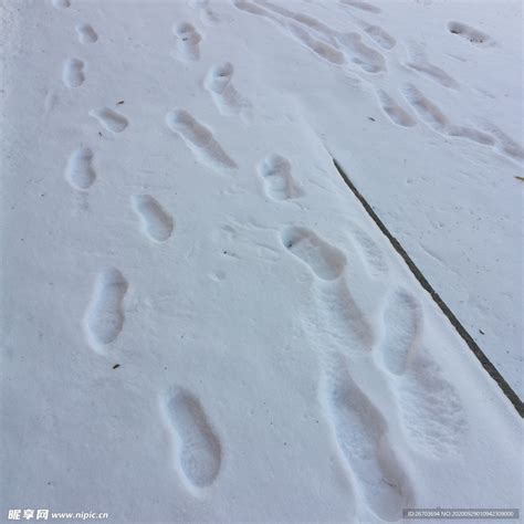 雪地脚印摄影图__自然风景_自然景观_摄影图库_昵图网nipic.com