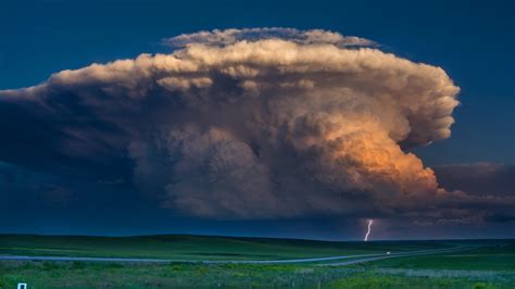 A STORM OF COLOR - Isolated Supercell, tornado, rainbow and lightning storm time lapse ...