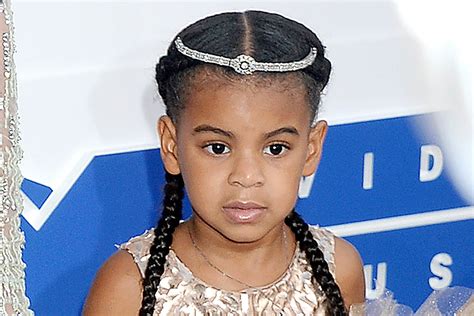 Blue Ivy’s Most Adorable Shoe Moments [PHOTOS] – Footwear News