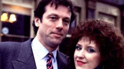 EastEnders Actor Leslie Grantham has Died - VisionTV