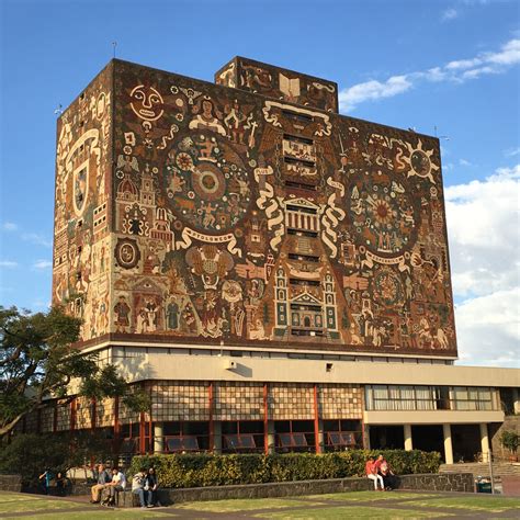 Visiting The Frida Kahlo Museum (Mexico City, Mexico) - Flying High On ...