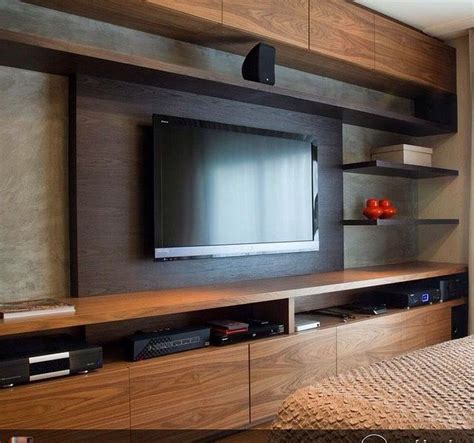 Pin by Maria Jose Garcia on Has Potential | Cozy family rooms, Living room tv wall, Living room tv