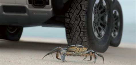 GM unveils Hummer EV's Crab Mode — a four-wheel steering system | Electrek