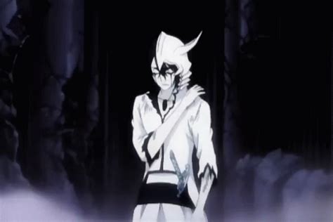 Ulquiorra Bleach GIF - Ulquiorra Bleach - Discover & Share GIFs