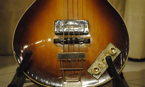 Hofner Club Bass 1966 Sunburst Bass For Sale Rome Vintage Guitars