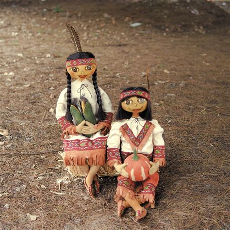 Thanksgiving Native American Indian Woman Figurines | Thanksgiving Wikii