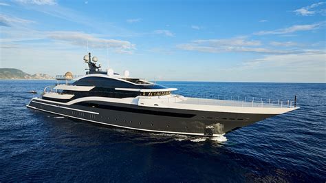 Oceanco releases new photos of superyacht DAR