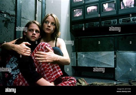 KRISTEN STEWART, JODIE FOSTER, PANIC ROOM, 2002 Stock Photo - Alamy