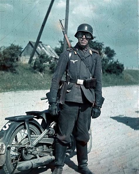 WW2 German Luftwaffe Uniforms