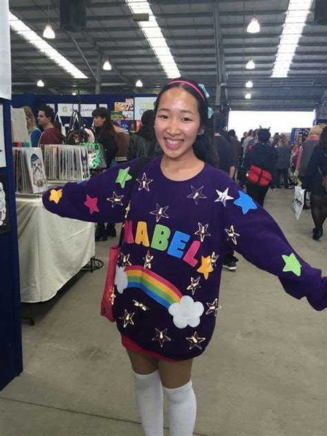 Mabel Pines light up sweater cosplay from Gravity Falls | Gravity falls costumes, Cosplay ...