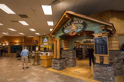 Cabela’s - 267 Photos & 141 Reviews - Outdoor Gear - 100 Cabela Dr ...