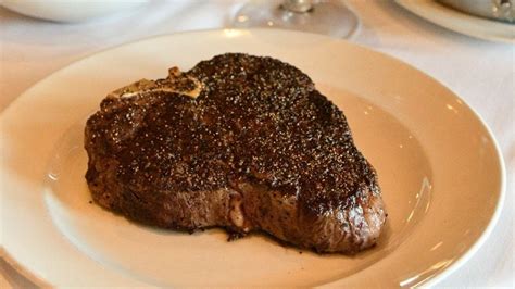 T-Bone And Porterhouse Steaks From 13 Popular Chain Steakhouses Ranked ...