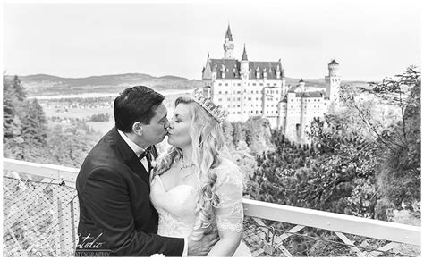 Wedding photography Neuschwanstein Castle Germany - Nautilus Studio