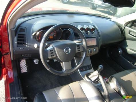 2005 Nissan Altima 3.5 SE-R interior Photo #47085500 | GTCarLot.com