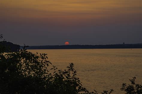 Sunset and Dusk on Lake Mendota image - Free stock photo - Public Domain photo - CC0 Images