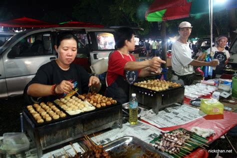 7 Night Markets in Kuala Lumpur for Each Day of The Week