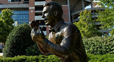 Alabama Students Pay Tribute To Nick Saban After His Retirement