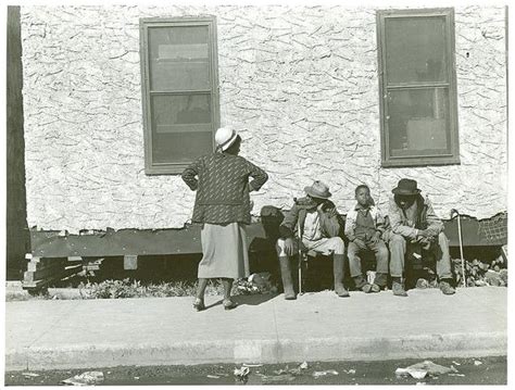 In front of city hall, Belle Glade, Florida, January 1939. | Belle glade, Glade, City hall