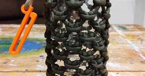 Belt Clip for Paracord / Gürtel Clip für Paracord by Tim Schabe | Download free STL model ...