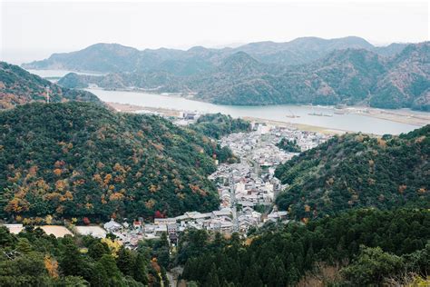 An Insider’s Guide to Kinosaki, a Seaside Onsen Village Near Kyoto | Vogue