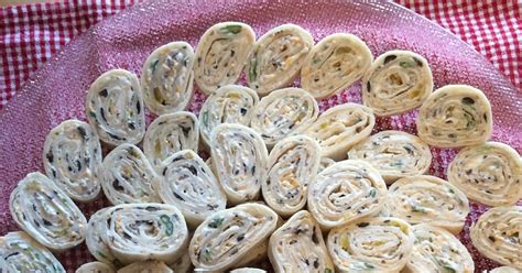EAT ME: Tortilla Pinwheels