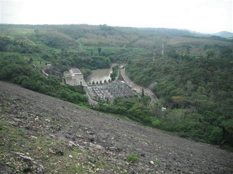 Wiyak Bumi Wiyak Langit: Mampir di Bendungan Ir. Sutami ( Waduk ...