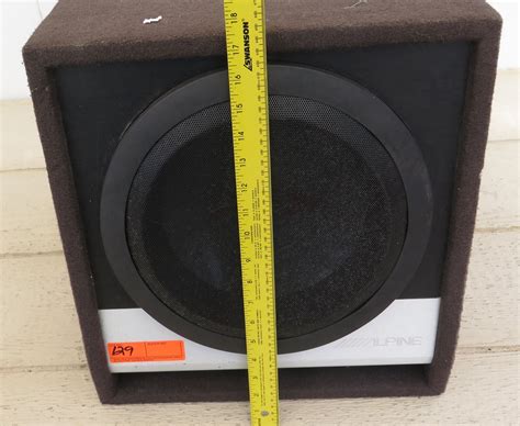 Car Audio - Alpine Subwoofer - Oahu Auctions