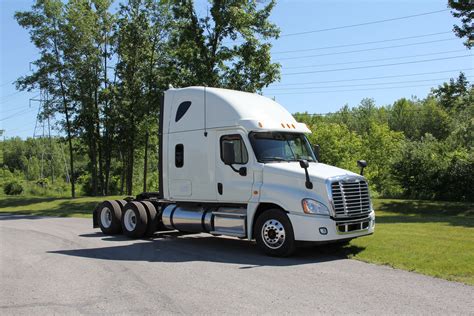 Freightliner Cascadia | New and Used | Tracey Road Equipment | Freightliner cascadia, Cascadia ...