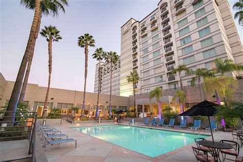 DOUBLETREE BY HILTON HOTEL SAN DIEGO - MISSION VALLEY $95 ($̶1̶2̶0̶ ...