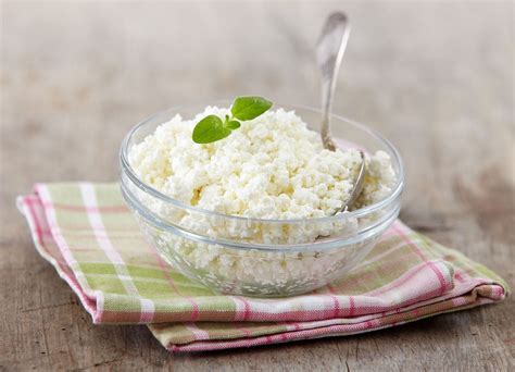 Cottage Cheese benefits and interesting facts