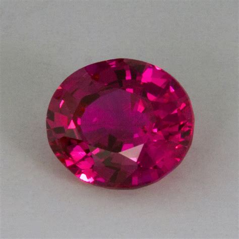 1.53 Carat Pink Sapphire (H) Oval Brilliant Cut