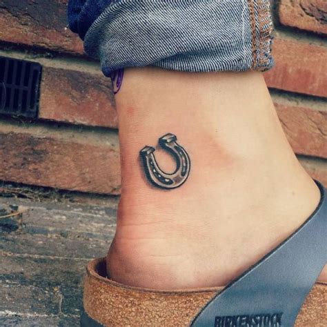 10 tatuajes de amuletos y su significado | Actitudfem