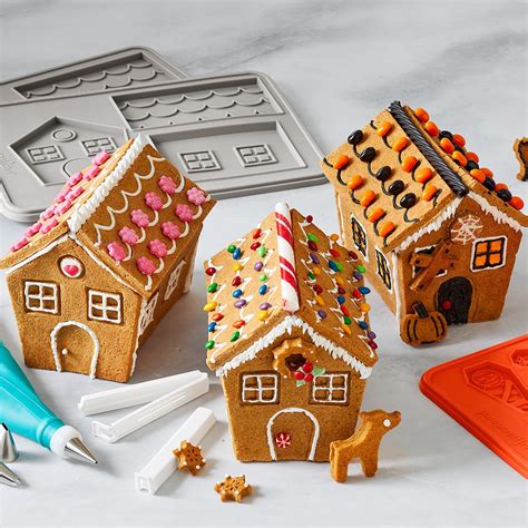 How to Make a Gingerbread House From Scratch - Pampered Chef