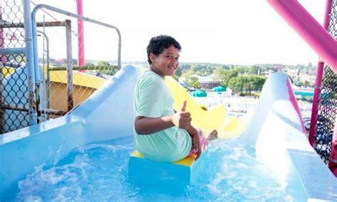 Myrtle Waves Water Park - Attractions - MyrtleBeach.com