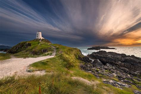 Ynys Llanddwyn: the island of mystery, legends and love – Unusual Places