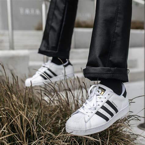 How to Wear the adidas Superstar