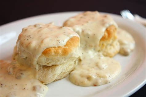 Alton Brown's Southern Style 'Biscuits & Gravy' Recipe