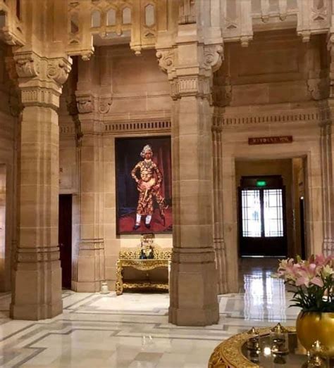 30 inside pictures of Jodhpur’s luxurious Umaid Bhawan Palace, one of world's largest private ...