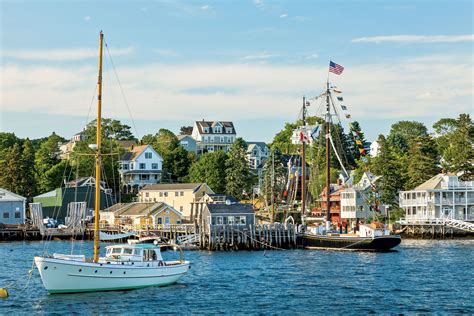 Maine's 10 Prettiest Villages | Maine vacation, Maine travel, Boothbay ...