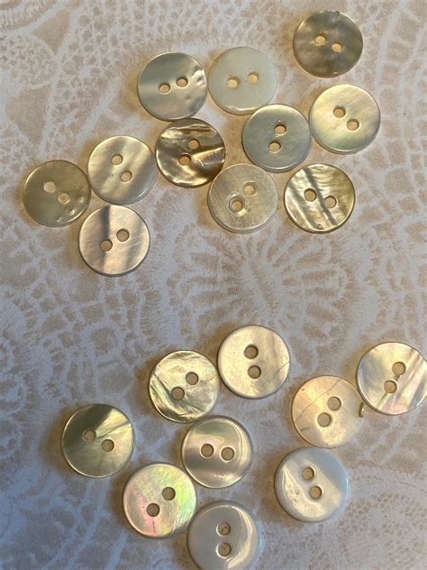 10 Mother of Pearl Buttons in Very Good Vintage or New | Etsy