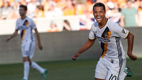 Giovani dos Santos wants to stay at LA Galaxy, brother Jonathan says - ABC7 Los Angeles