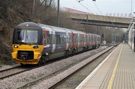 Class 333 333011 in West Yorkshire Northern livery is seen… | Flickr